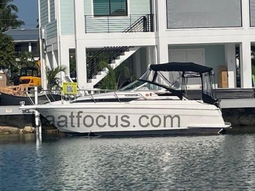 Wellcraft Martinique 2700 	Spesifikasjoner og anmeldelser